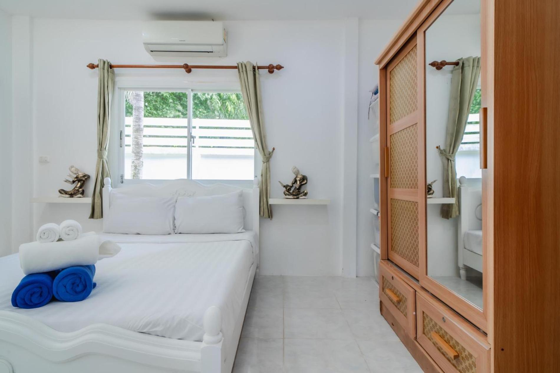 Jasmine Pool Villa In Nai Harn Rawai Bagian luar foto