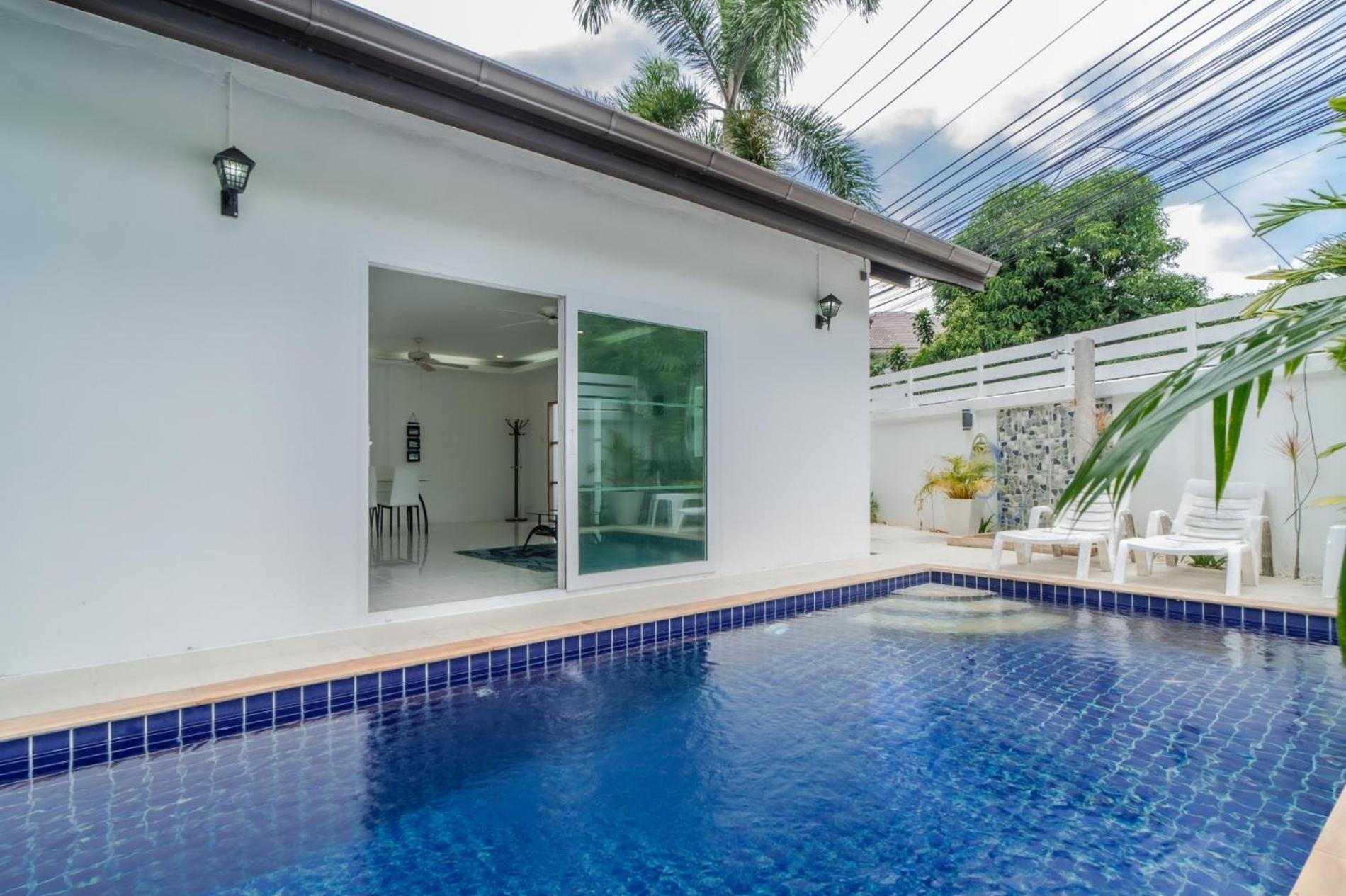 Jasmine Pool Villa In Nai Harn Rawai Bagian luar foto